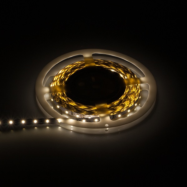 LupaReel 24W 24V DC 3000K kleur 830 rol 5m flexibele LEDstrip met 3M plakstrip