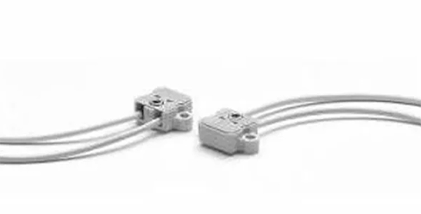 Arditi lamphouder G4, GZ4, G5.3, GX5.3, G6.35, GY6.35 met draad platte uitvoering