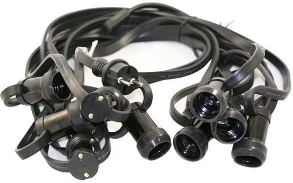 Tronix 585-027 gemonteerde prikkabel 50m 100 fittingen E27 (25W max per lamp) platte kabel zwart 2x1,5mm2 met stekker, contrastekker en lampafdichtingen IP44